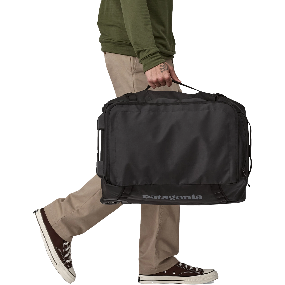 Black Hole Wheeled Duffle Bag 40L