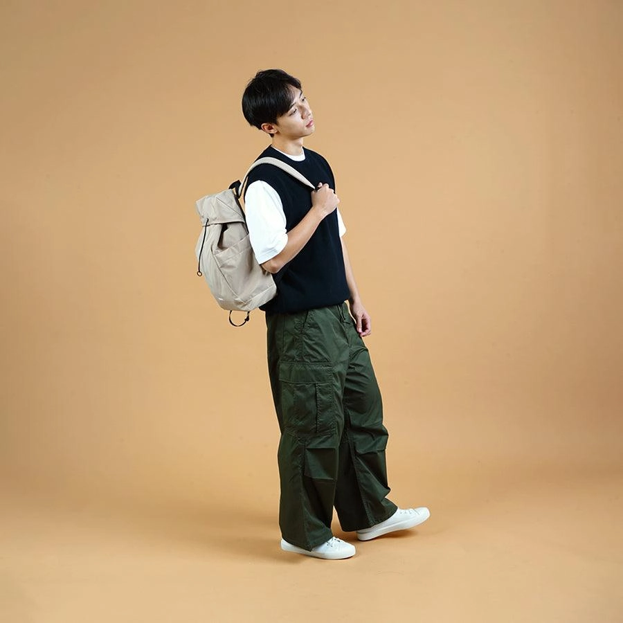 HELLOLULU Jesse Day Pack M Mellow Buff