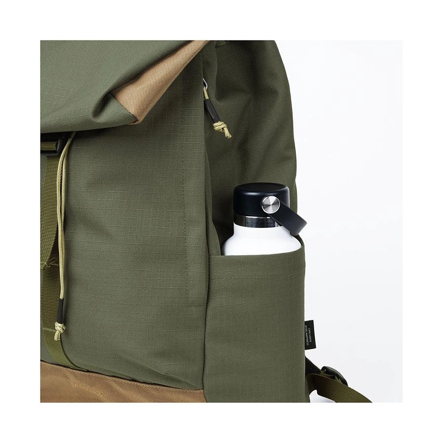 HELLOLULU Saro Utility Flap Backpack Molive Drab