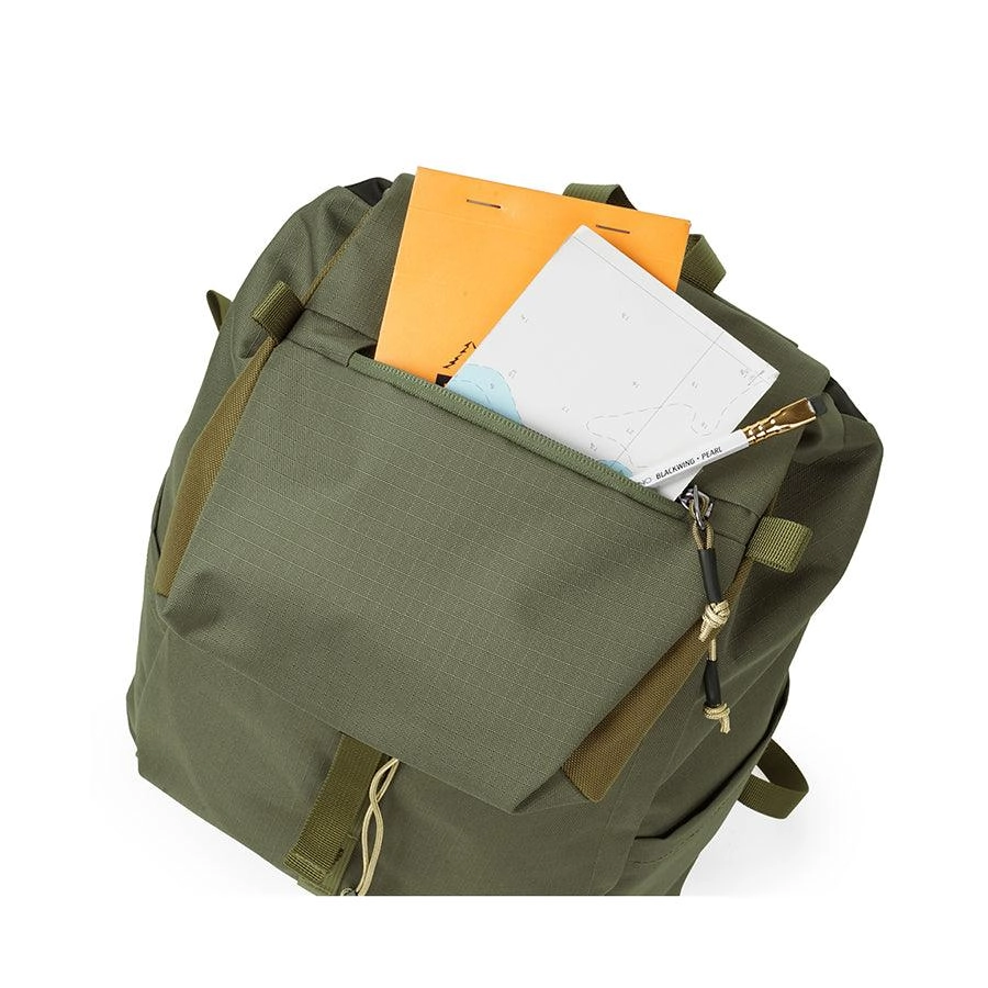 HELLOLULU Saro Utility Flap Backpack Molive Drab