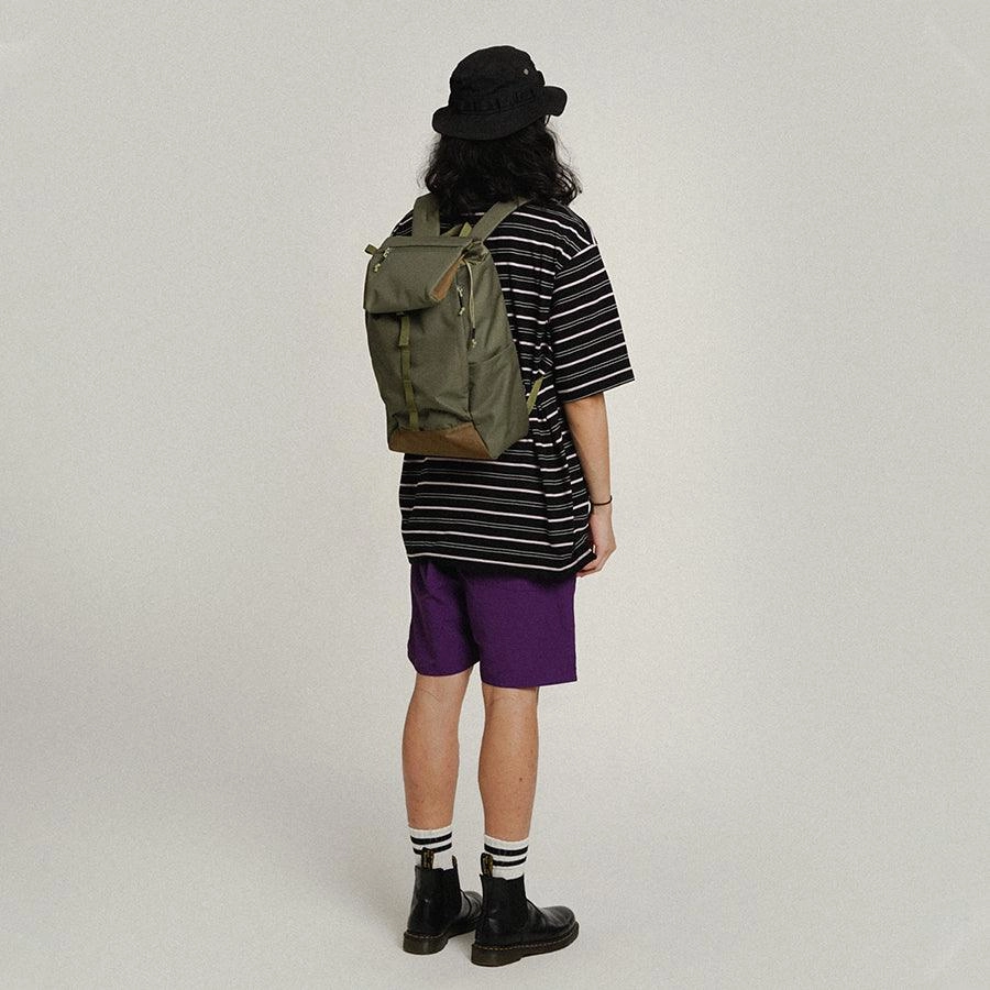 HELLOLULU Saro Utility Flap Backpack Molive Drab