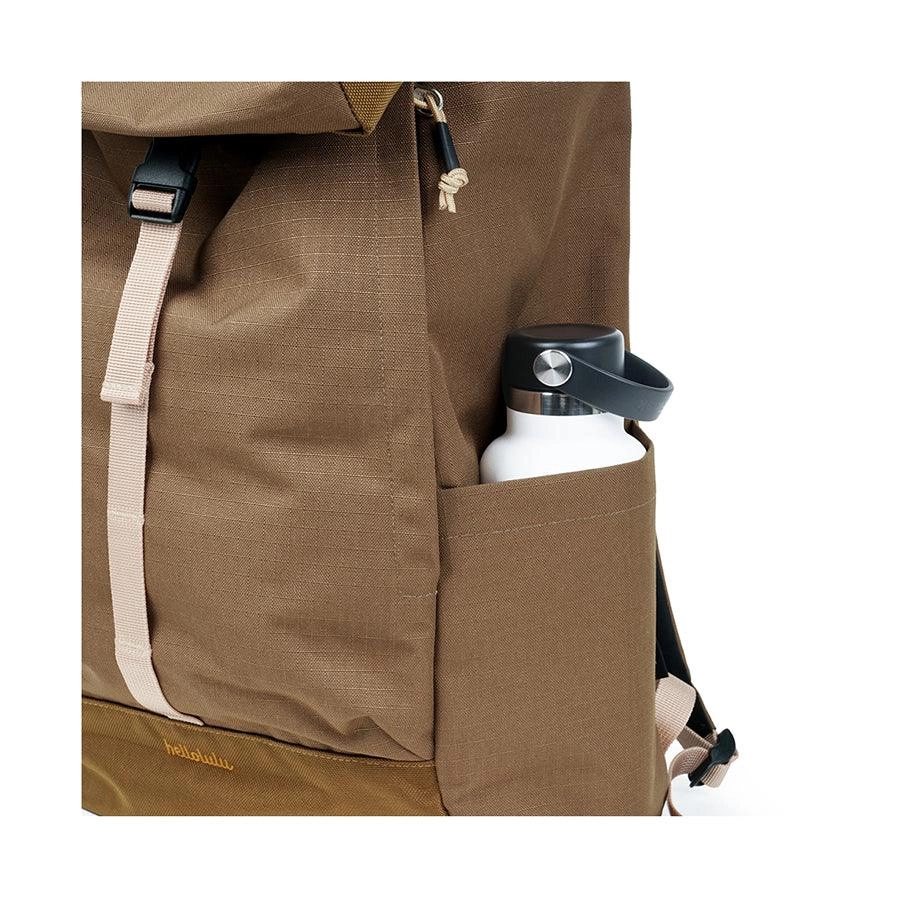 HELLOLULU Saro Utility Flap Backpack Mtan Khaki
