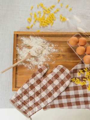 Linen Oven Mitt | Mocha Gingham