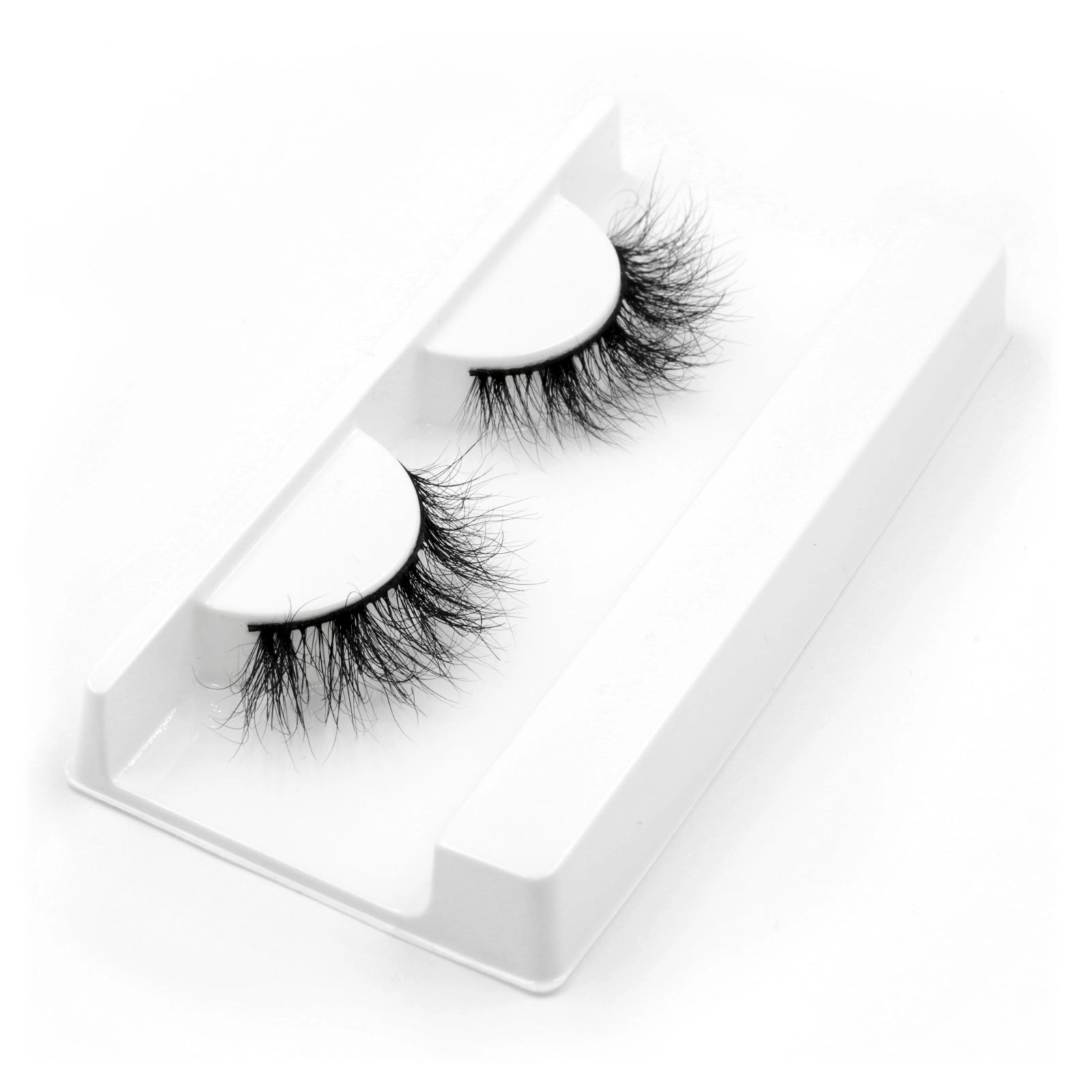 Luxury Faux Eyelashes - Come Down