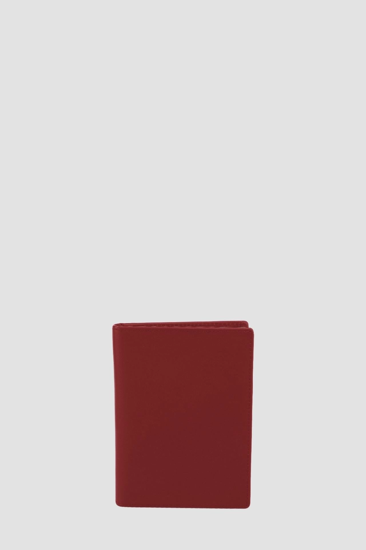 SINCLAIRE PASSPORT HOLDER