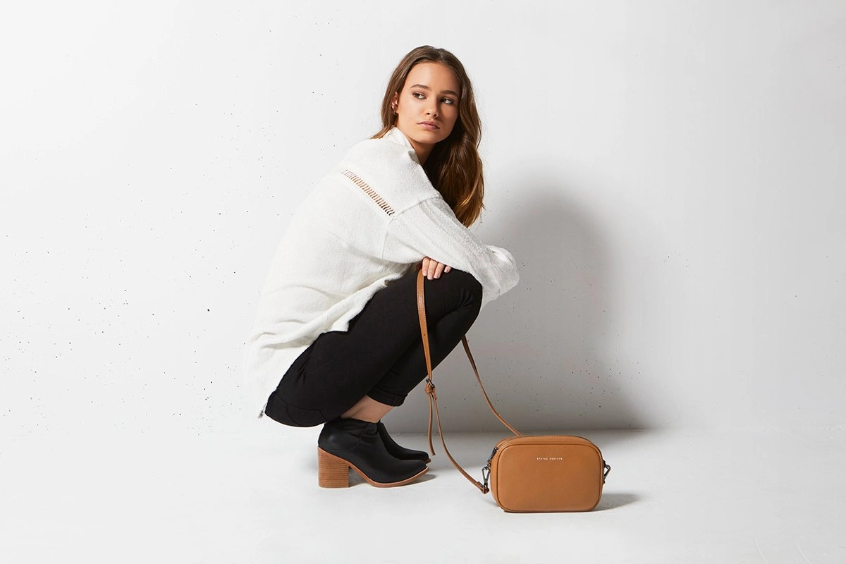 Status Anxiety Plunder Bag In Tan