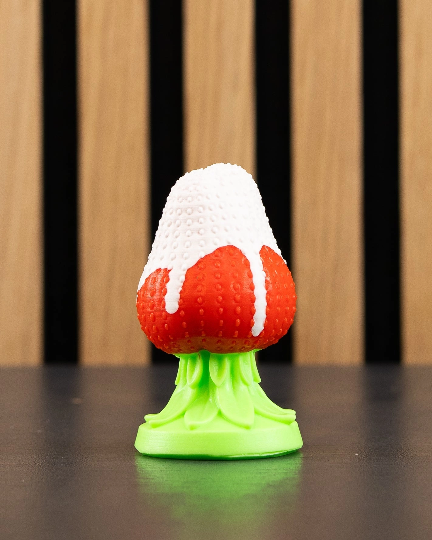 Strawberry Plug - Small, Soft - FLOP - Delamination