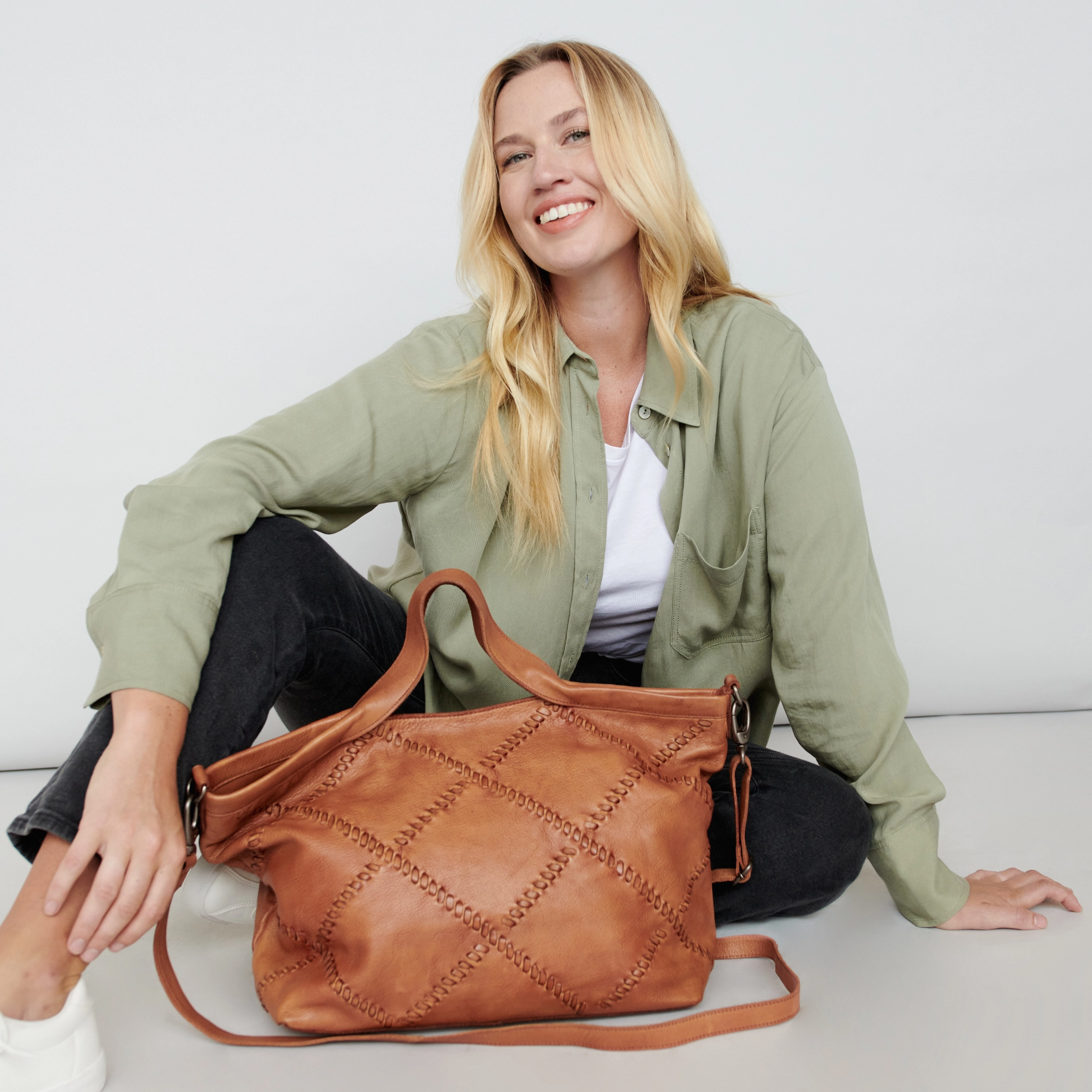 Van Tote/Crossbody